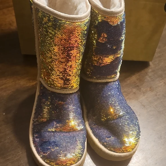 UGG Multicolor Sequin Boots with Plush Lining - Picture 3 of 4